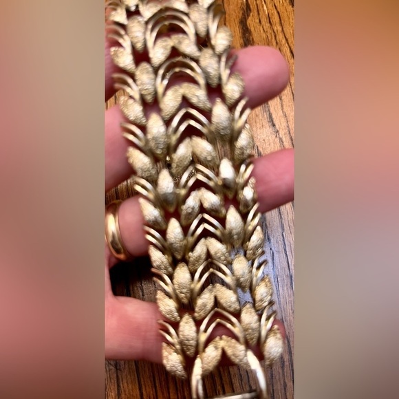 Coro Pegasus VTG Bracelet Silver Gold Sparkle Tone 1950’s Chunky VTG Collectible - Picture 11 of 17